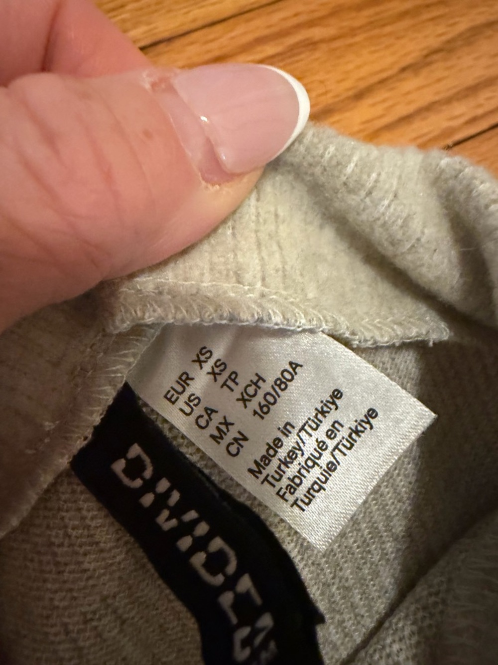 Women’s Divided by H&M Wide-Leg Knit Pants M & tank XS beige - Picture 5 of 9